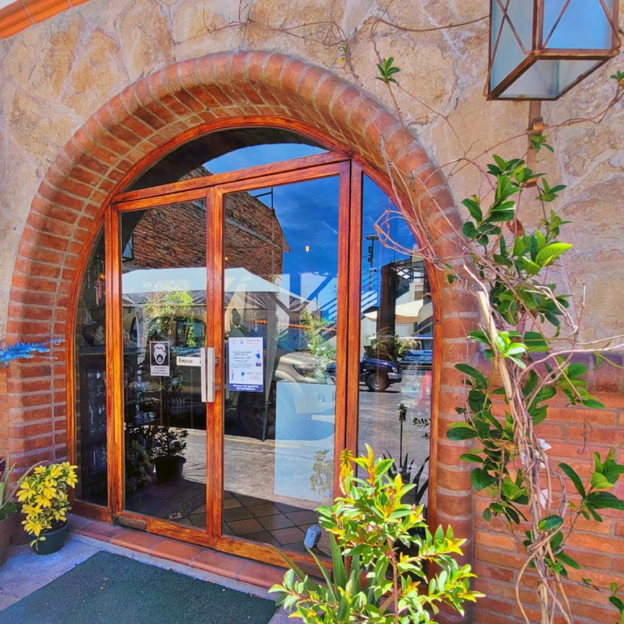 Hotel La Farola Куенка Екстериор снимка