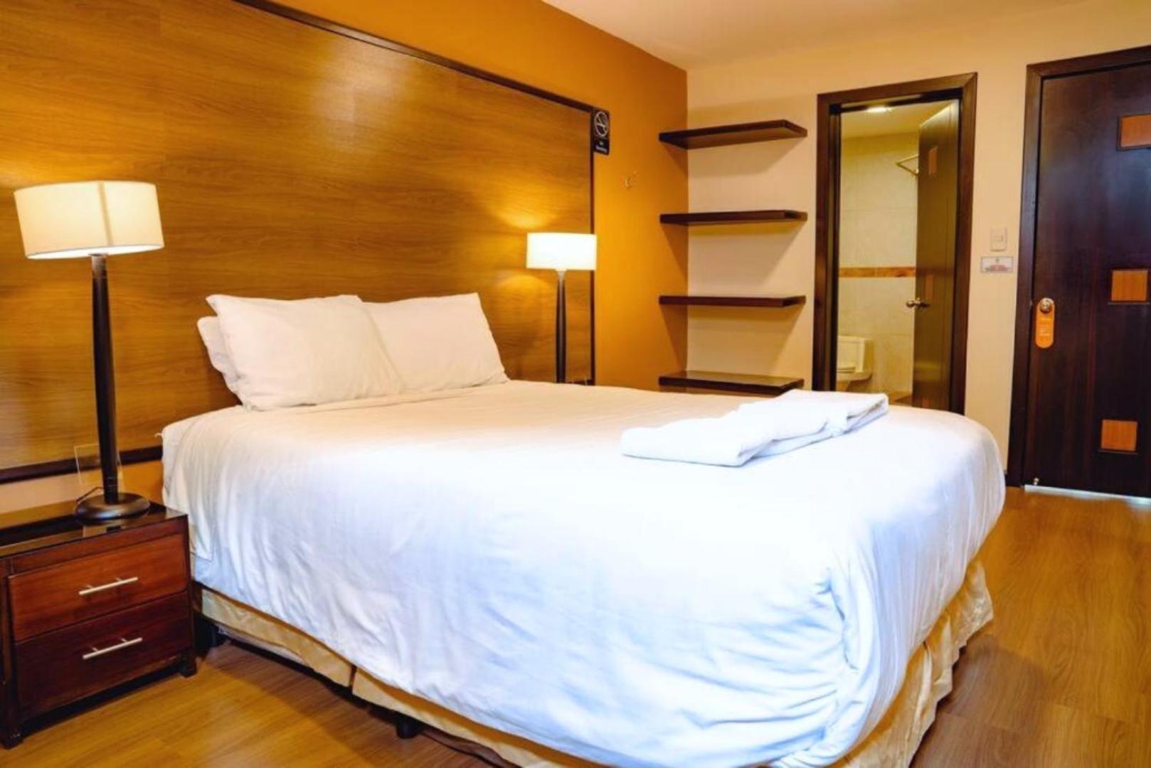 Hotel La Farola Куенка Екстериор снимка