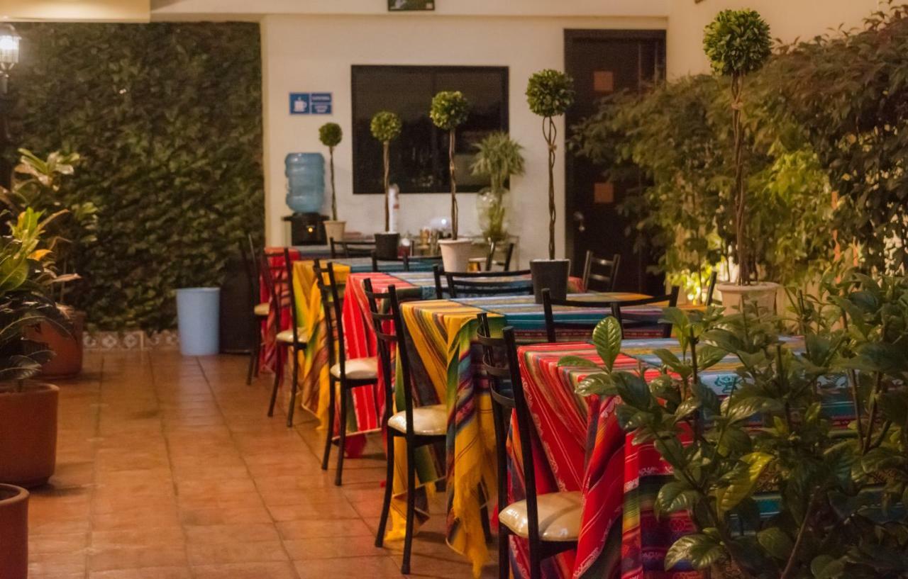 Hotel La Farola Куенка Екстериор снимка